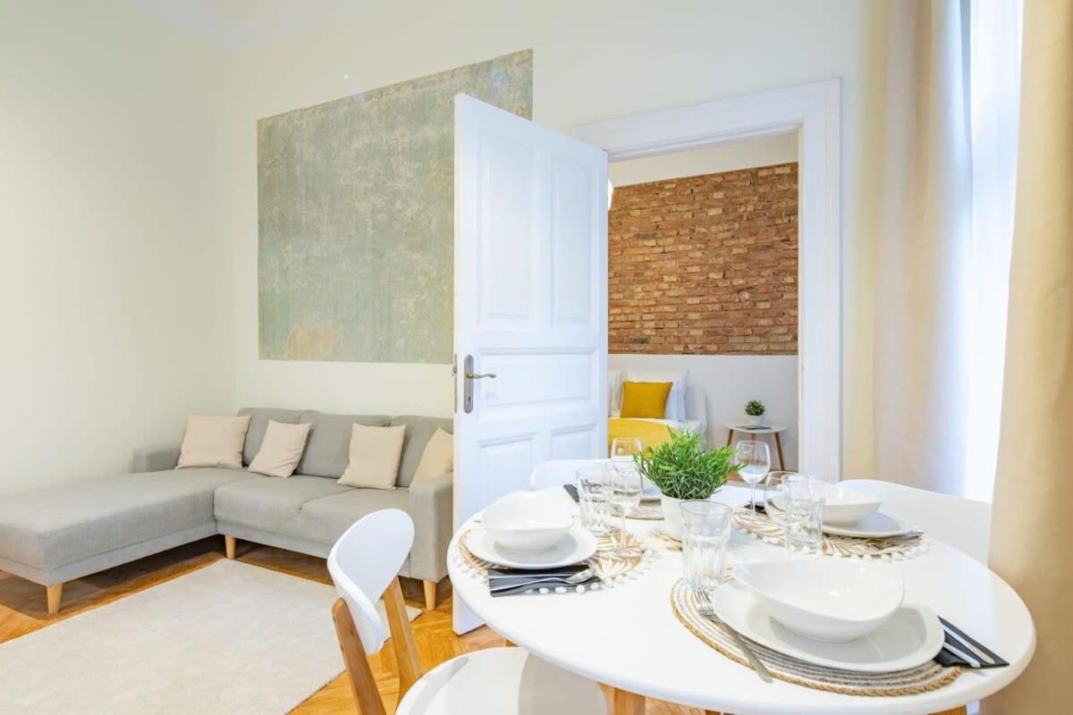 Quiet Comfort - Buda Appartement